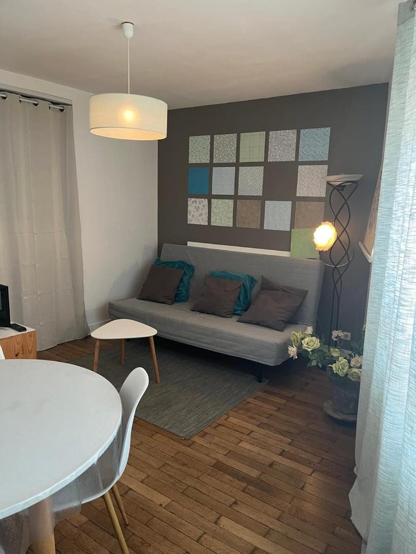 Le Fonctionnel Apartment Tours Luaran gambar