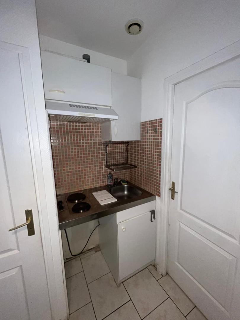 Le Fonctionnel Apartment Tours Luaran gambar