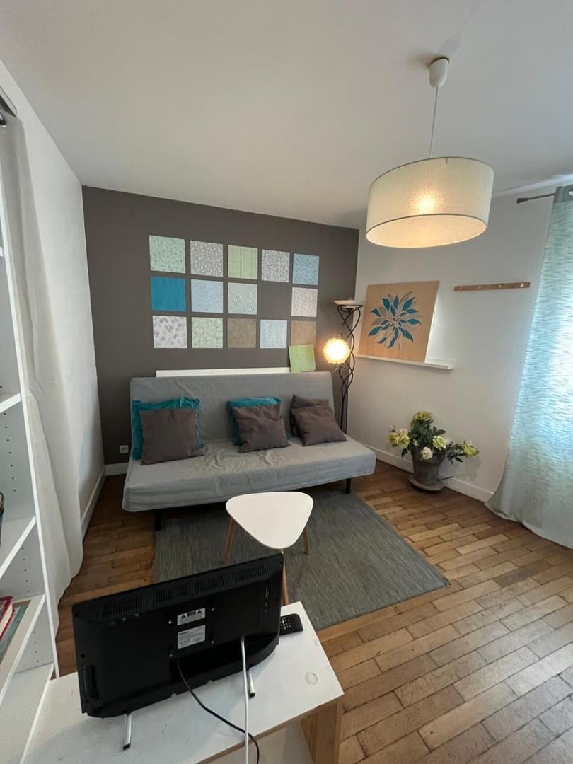 Le Fonctionnel Apartment Tours Luaran gambar